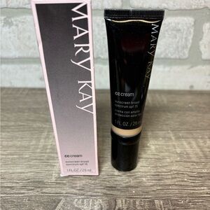 Mary Kay cc cream sunscreen broad spectrum SPF 15 medium to deep